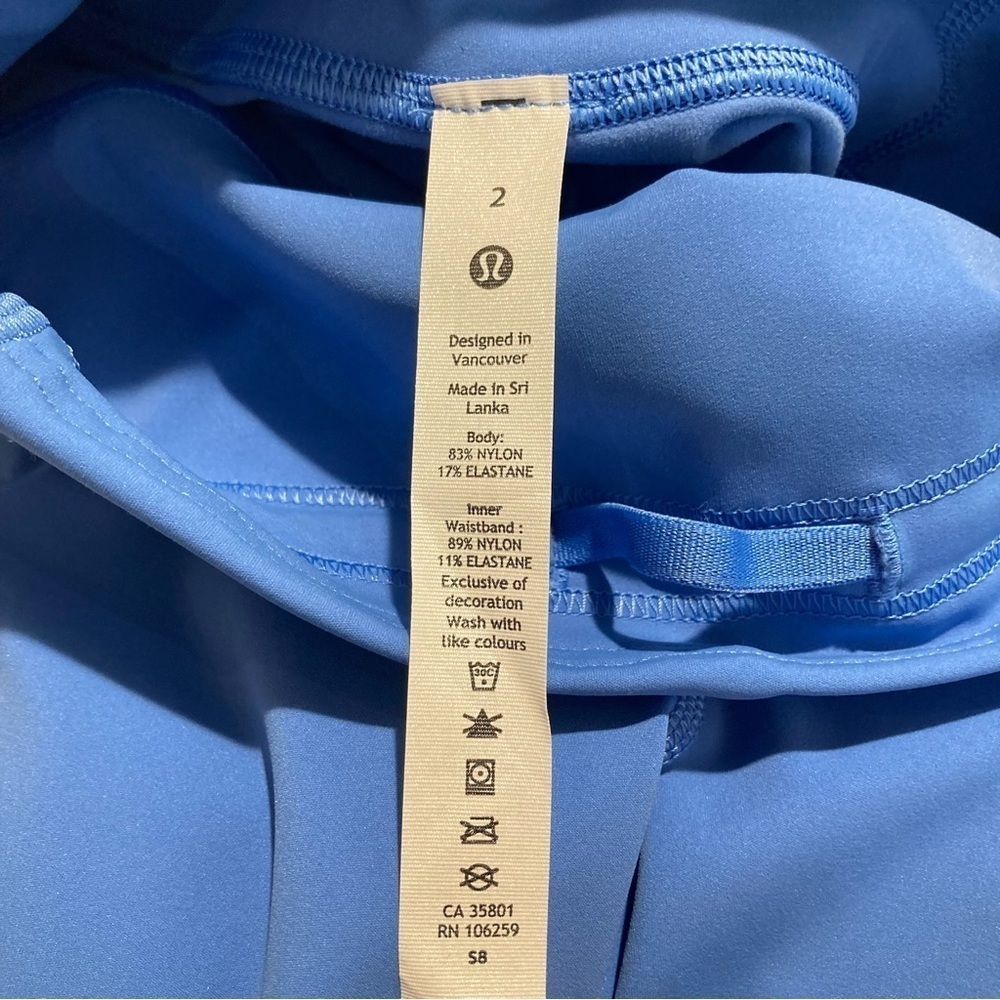 LULULEMON Sz 2 Align Internal Drawstring and Card Pocket Super Soft Leggings - Picture 8 of 12
